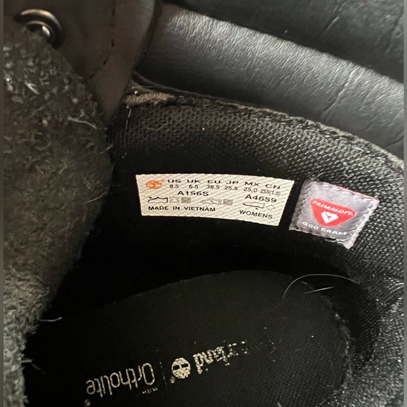 BLACK LACE UP TIMBS size 8.5 - Picture 4 of 6